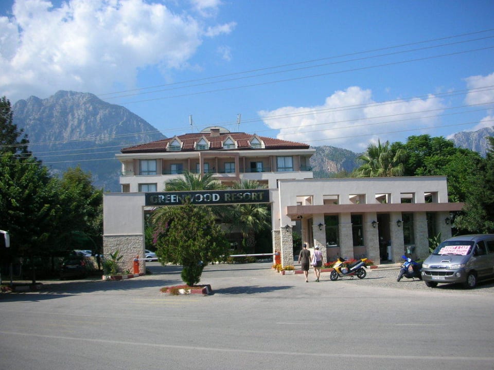 Eingang Greenwood Kemer Resort