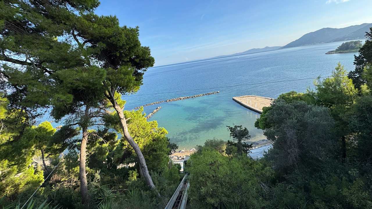 Strand Corfu Holiday Palace Hotel
