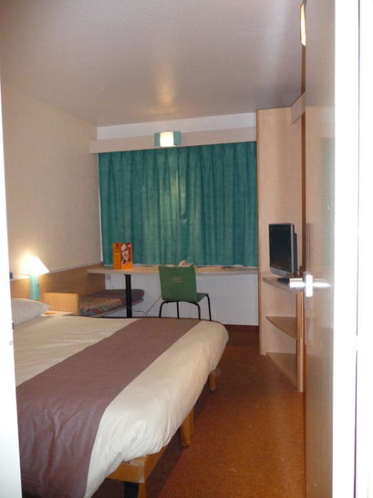 Blick vom Flur des Zimmers Hotel Ibis Paris La Défense Centre