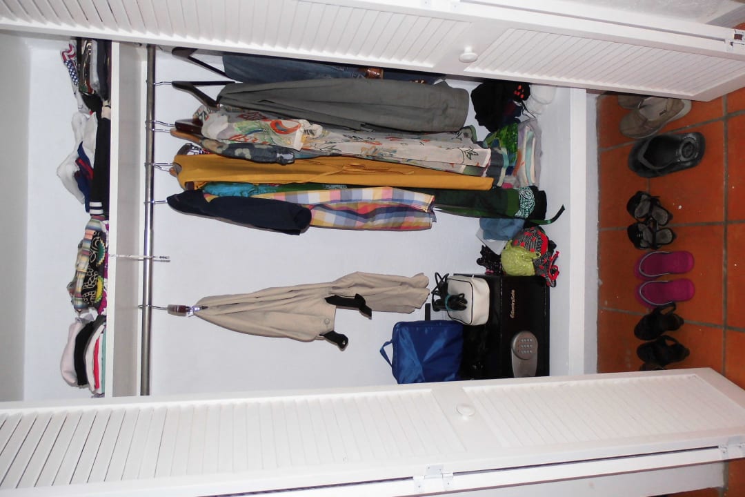 Schrank Zimmer im  Haupthaus Keyonna Beach Resort Antigua - Adults only