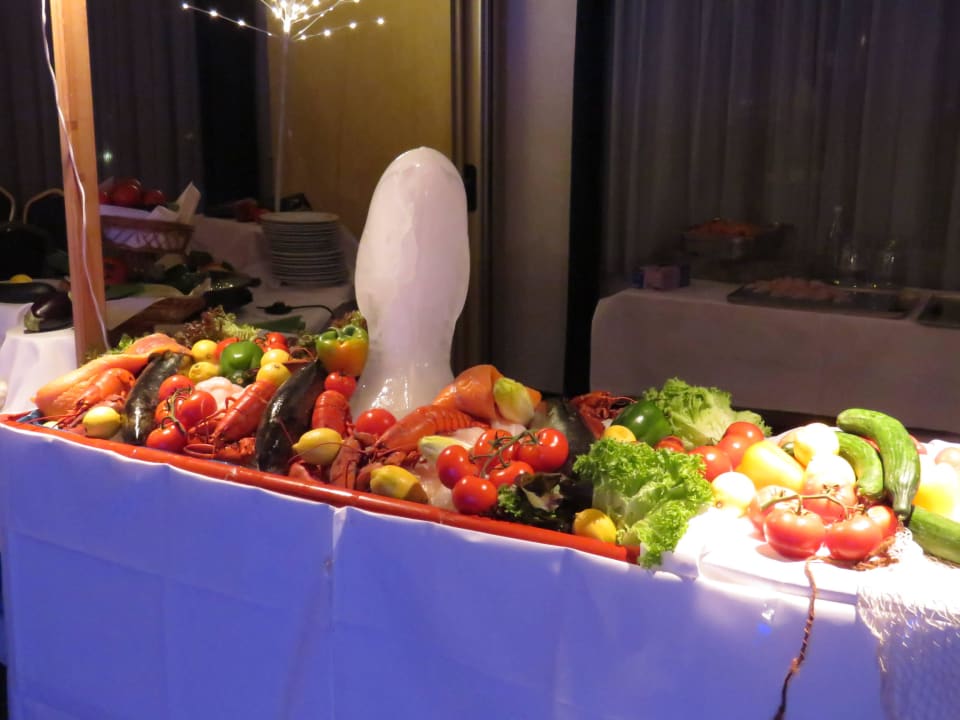 Silvesterbüffet Avalon Hotelpark Königshof