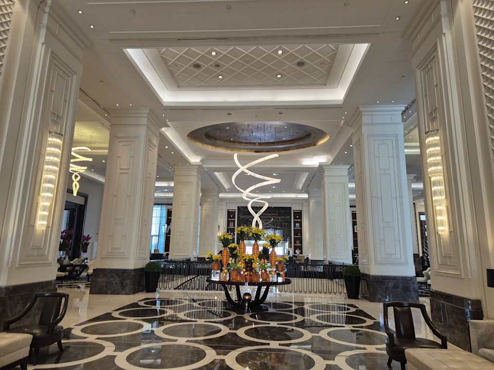 Lobby Hilton Istanbul Bomonti Hotel & Conference Center