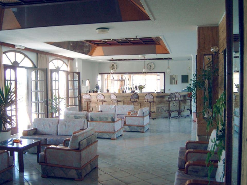 Aufenthaltsraum und Bar Hotel Hermes