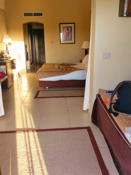 Zimmer Jaz Dar EL Madina