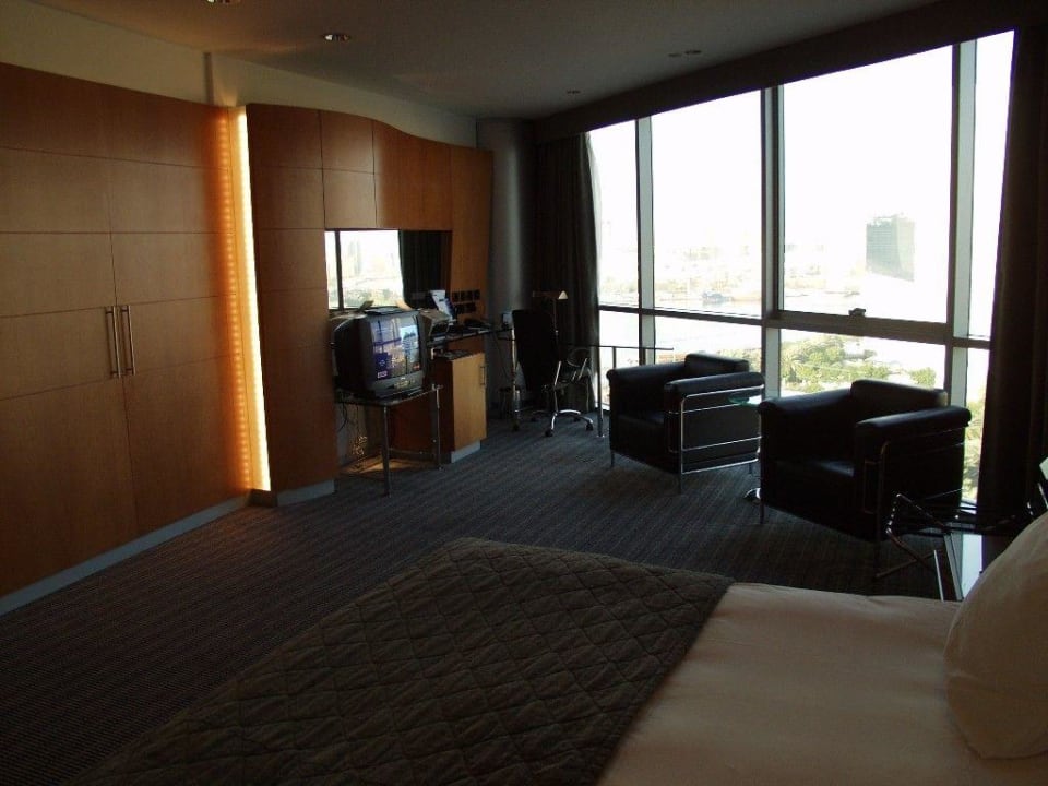 Hilton Dubai Creek Golden Sands Hotel Creek