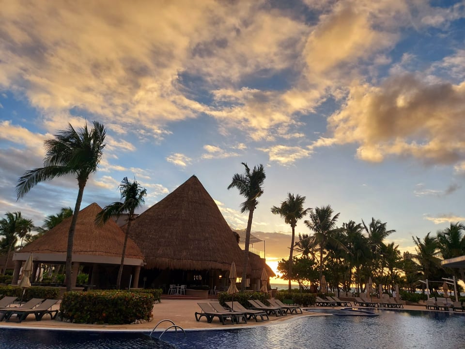 Pool Catalonia Playa Maroma