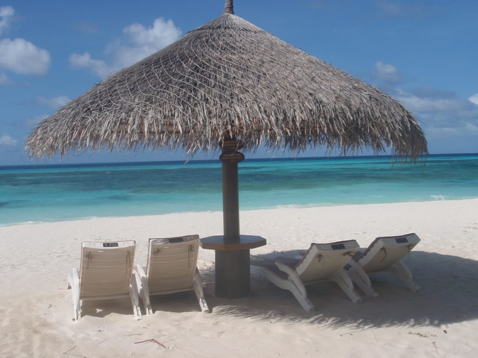 Sulthan Villa Liegestühle Kuredu Island Resort & Spa