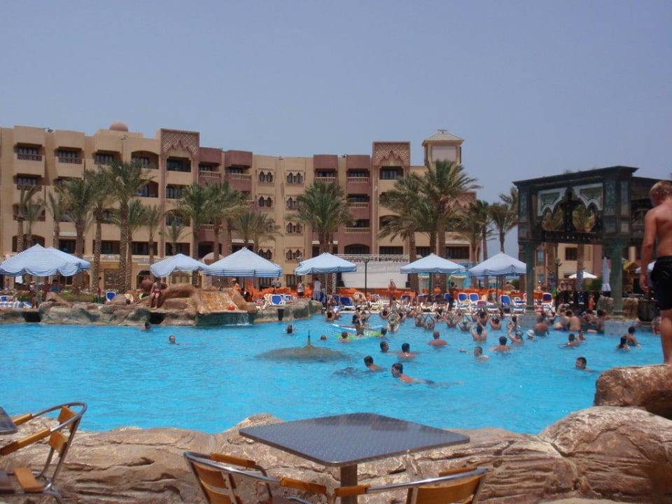 Basen Sunny Days El Palacio Resort & Spa