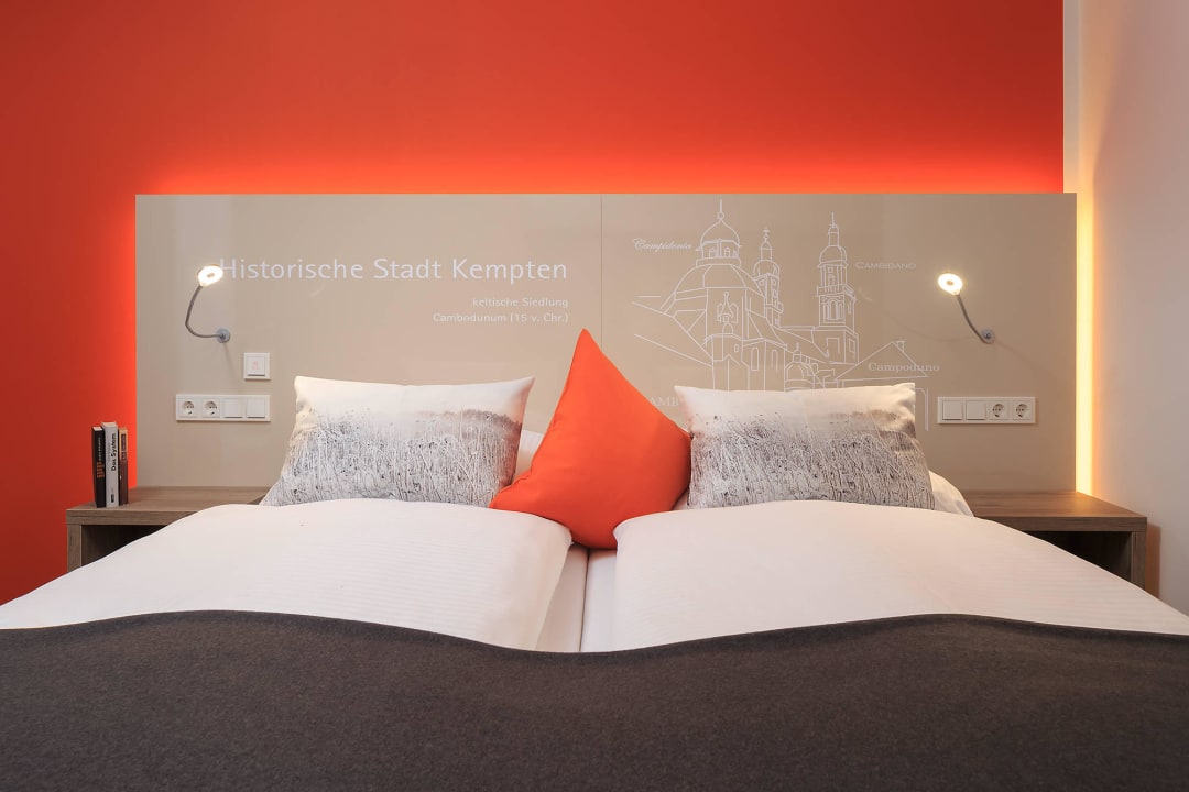 Doppelbett sowie Twinbett Allgäu ART Hotel
