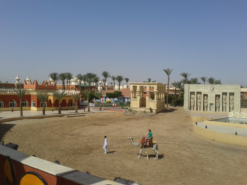 Арена Pickalbatros Alf Leila Wa Leila Resort - Neverland Hurghada