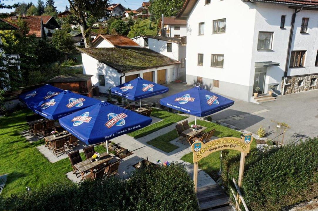 Ansichten Hotel Bayerischer Hof