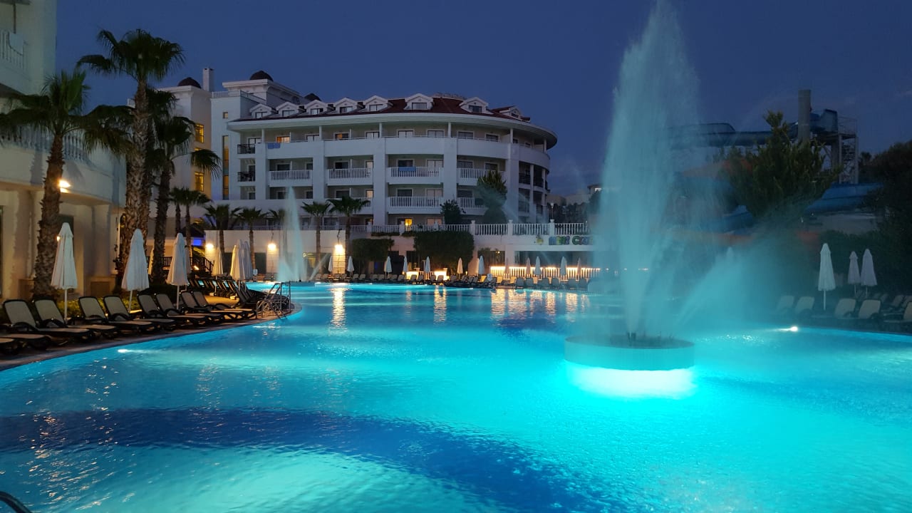 Pool Alba Queen Hotel