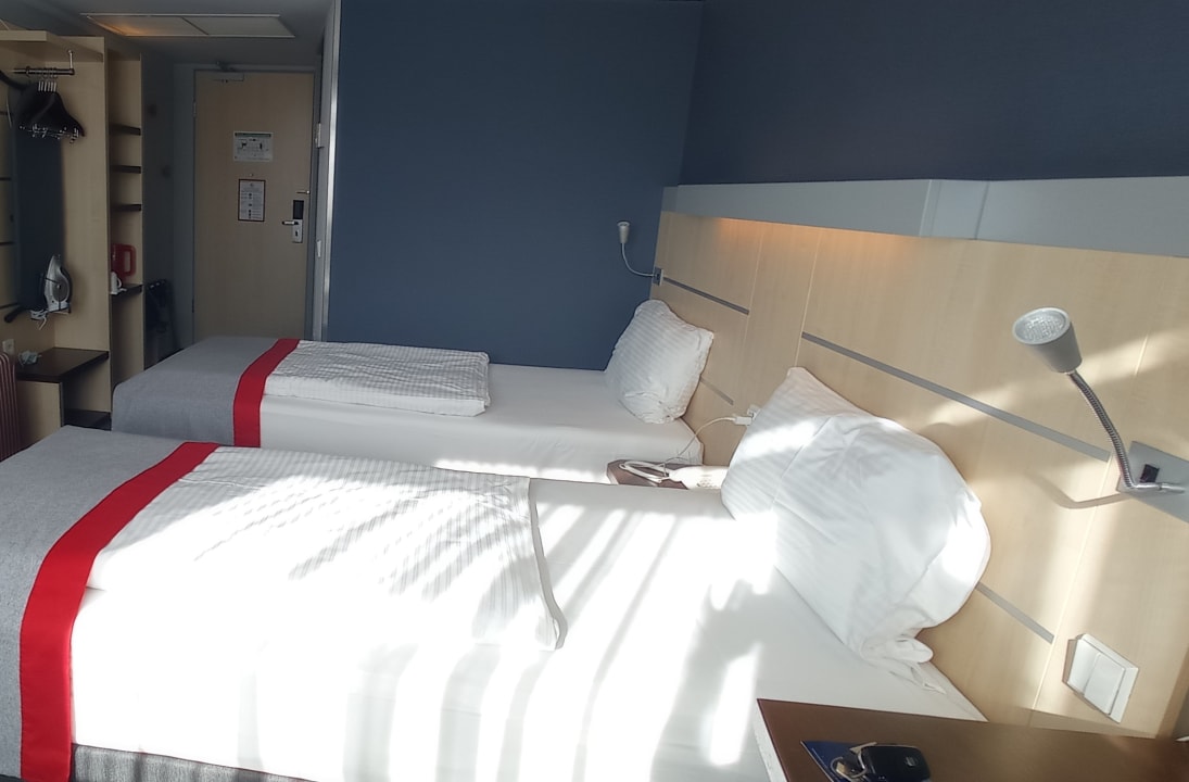 Zimmer Holiday Inn Express München - Messe
