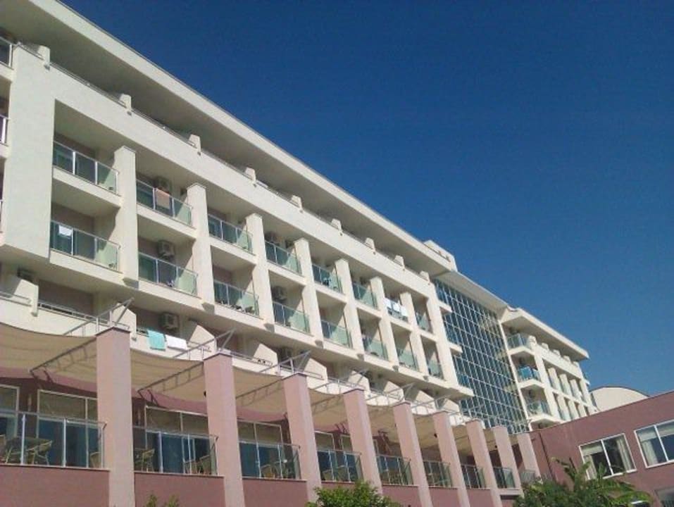 Außenansicht vom Pool Telatiye Resort