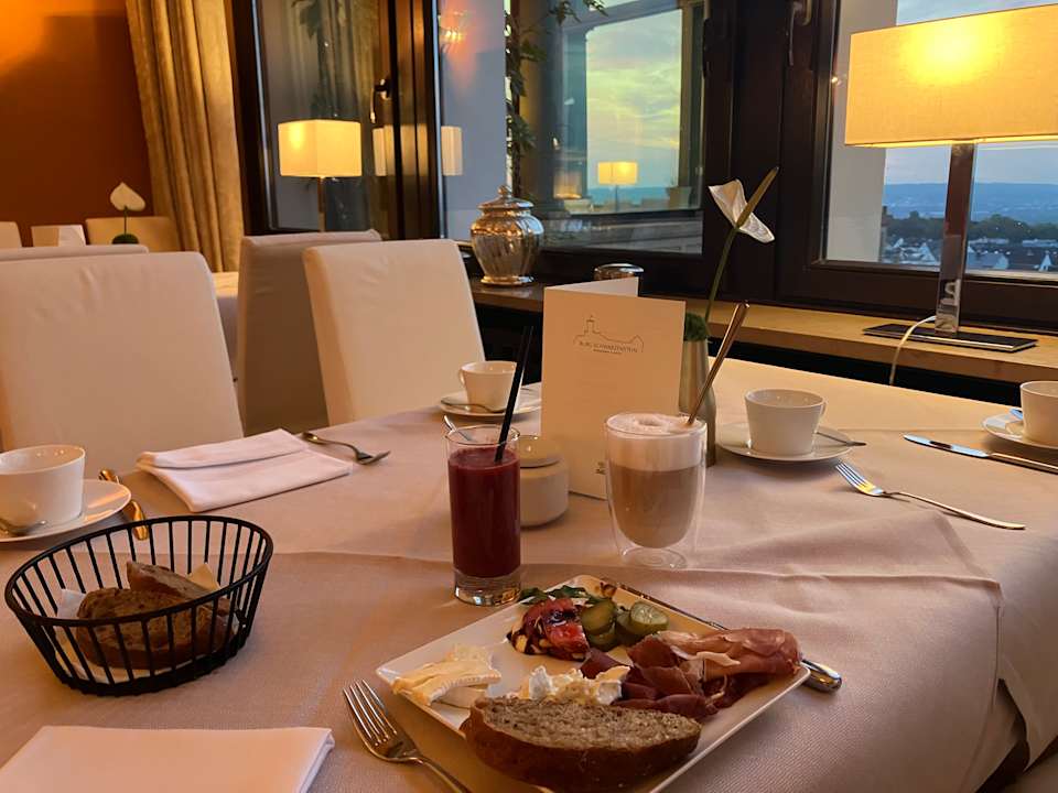 Gastro Relais & Châteaux Hotel Burg Schwarzenstein