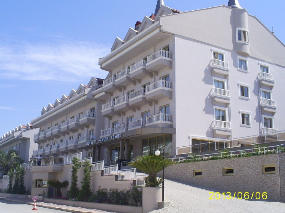 Eingang Aydinbey Famous Resort