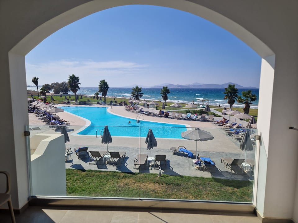 Zimmer Aeolos Beach Hotel