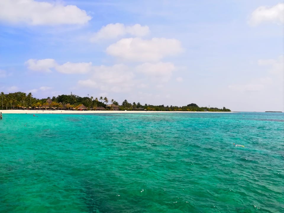 Strand Kuredu Island Resort & Spa