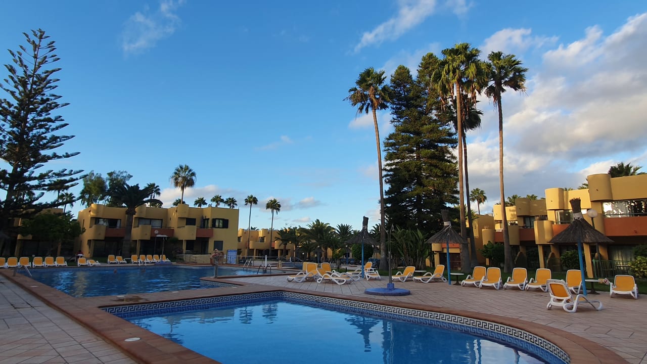 Pool Atlantic Garden Beach Mate