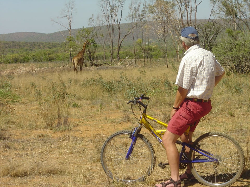 Biking Kololo Game Reserve Accommodation