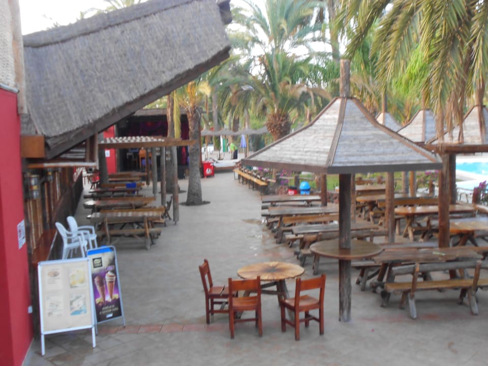 Voodoo Bar HL Miraflor Suites Hotel