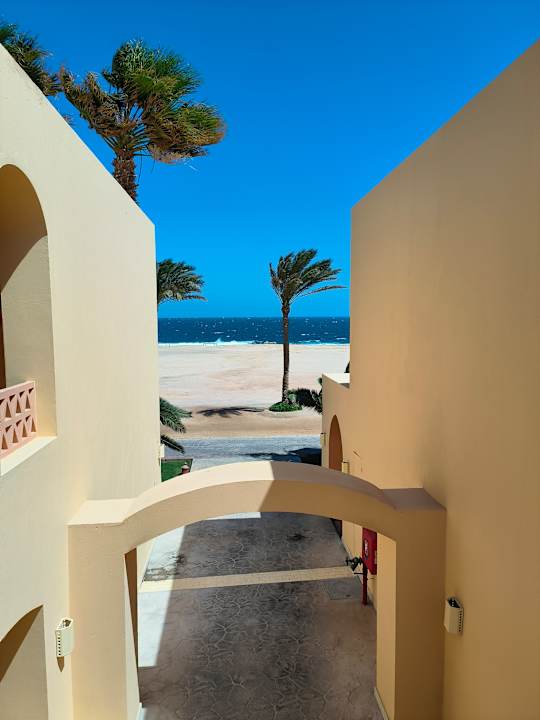 Zimmer Steigenberger Coraya Beach - Adults only