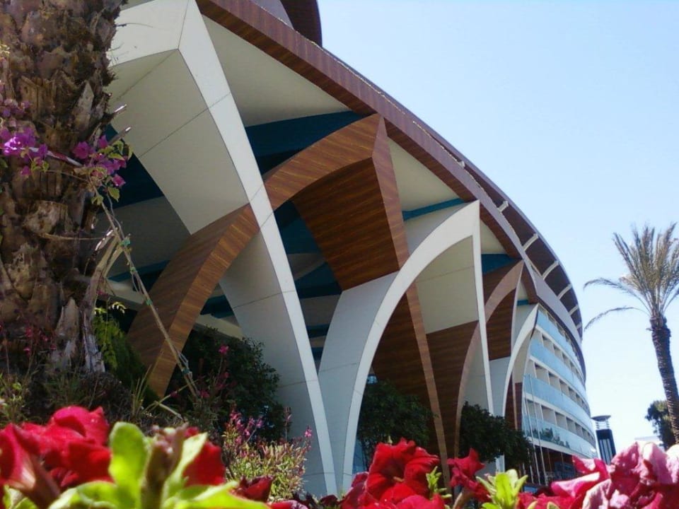 Haupteingang Granada Luxury Okurcalar