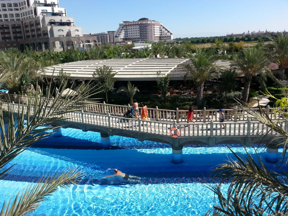 Pool Royal Holiday Palace