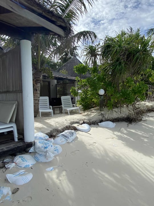 Strand Angaga Island Resort