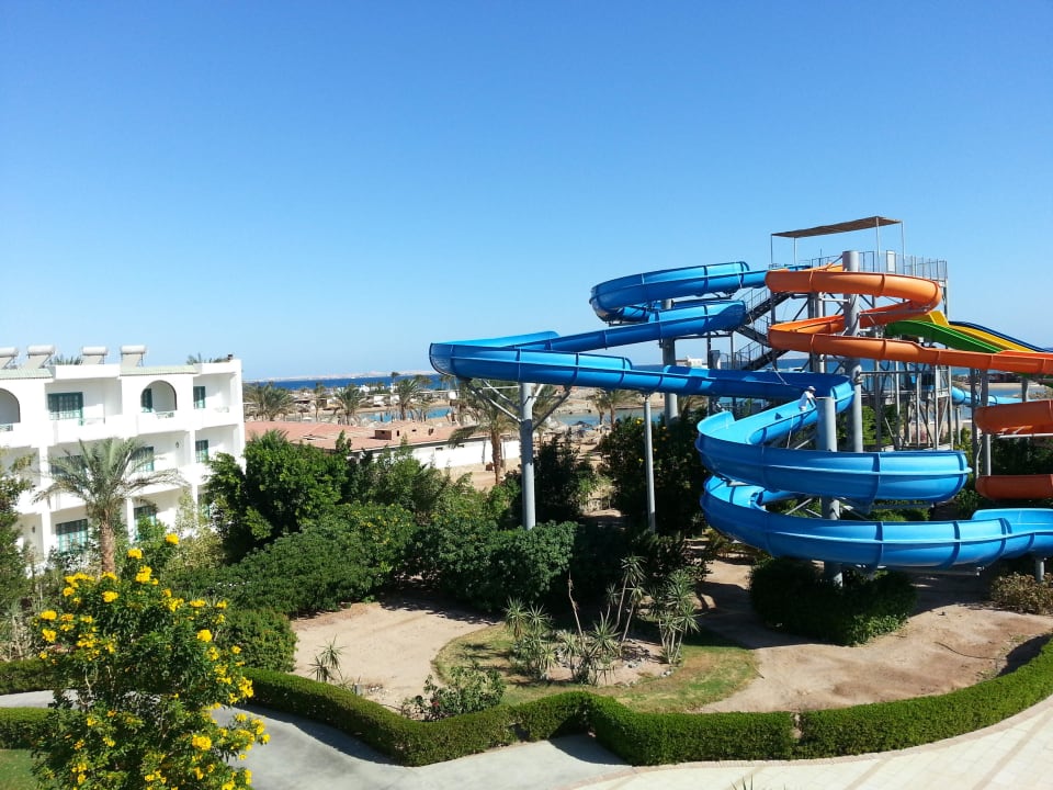 Aqua Park JAZ Aquamarine Resort