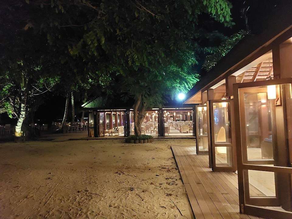 Gastro Vilamendhoo Island Resort & Spa