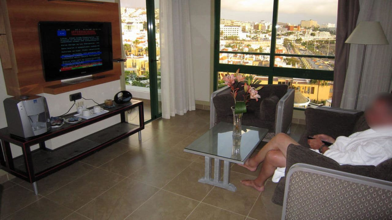 Living room of presidential suite #506MA Adrián Hoteles Jardines de Nivaria