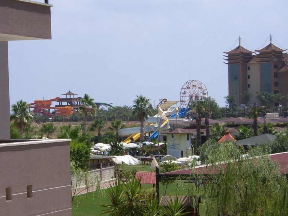 Ausblick quer durchs Gelände Hane Family Resort