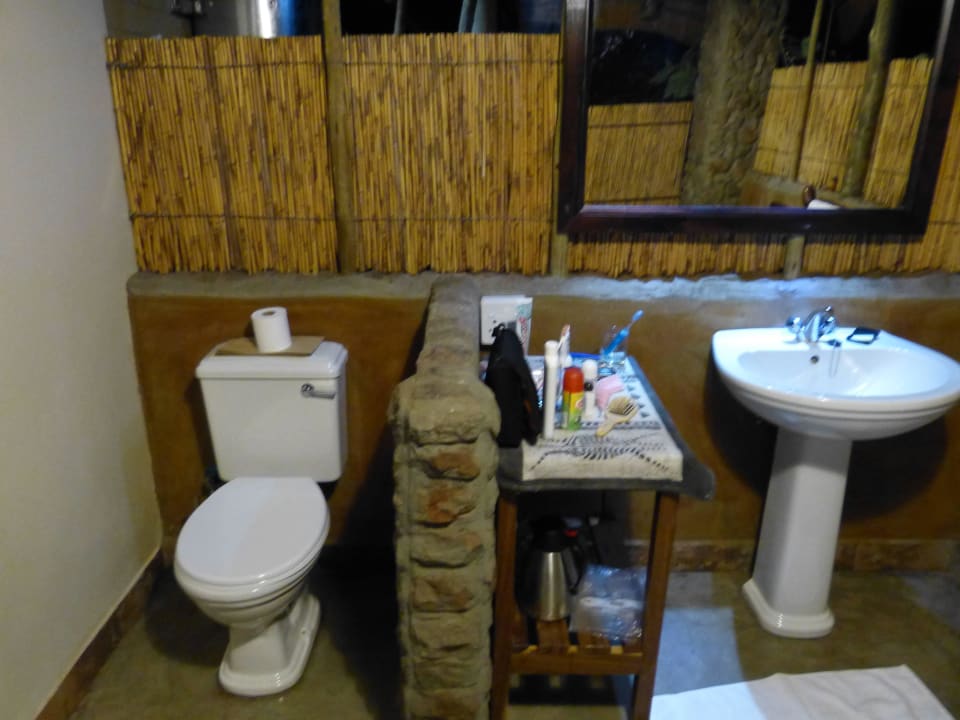 Badezimmer Nunda River Lodge