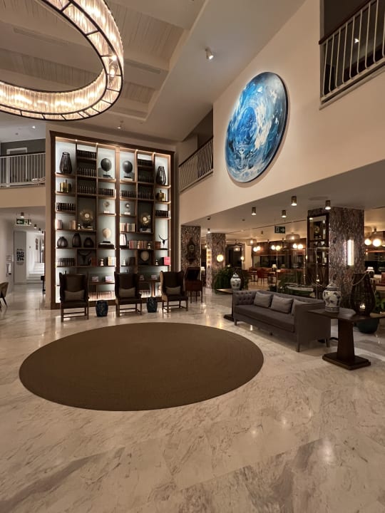 Lobby Hotel Fariones