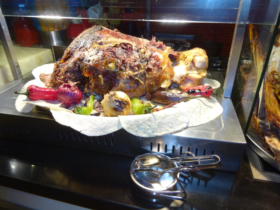 Gastro Limak Lara Deluxe Hotel & Resort