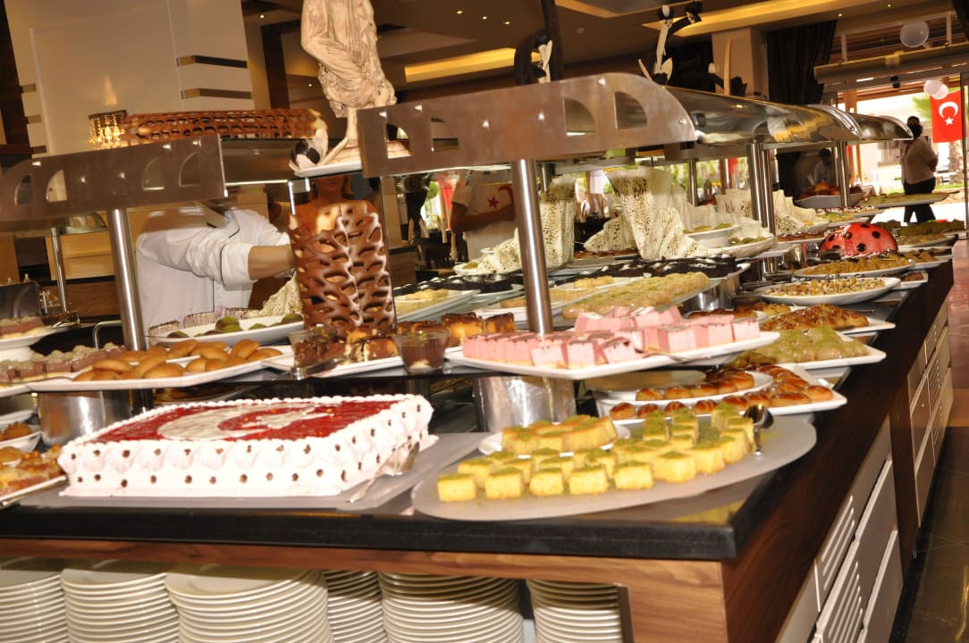 Buffet Dizalya Palm Garden