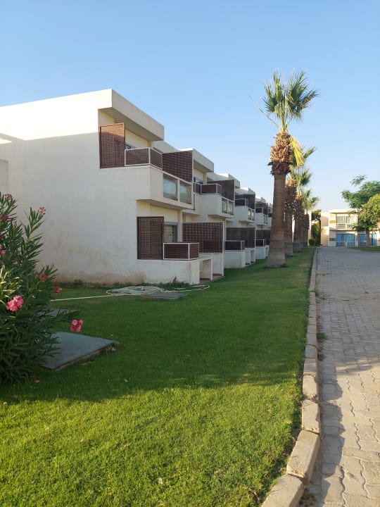 Außenansicht Hotel Pyramids Park Resort