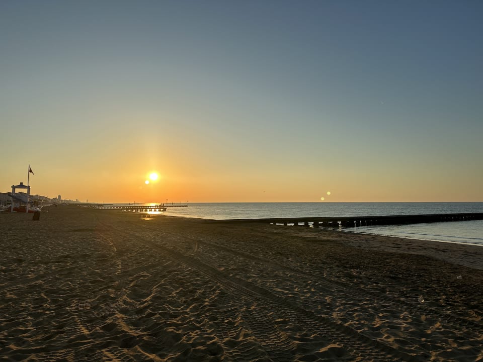 Strand Domino Suite Hotel