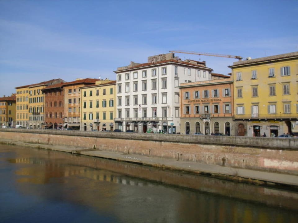 Hotel von außen Royal Victoria Hotel