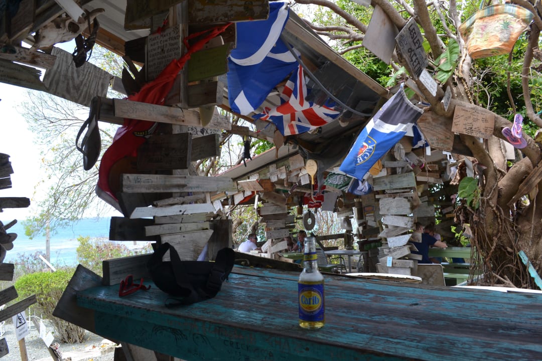 Marys Outhouse gehört zum Hotel Pineapple Beach Club