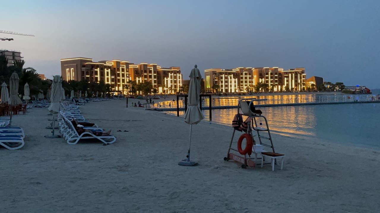 Strand DoubleTree by Hilton Resort & Spa Marjan Island