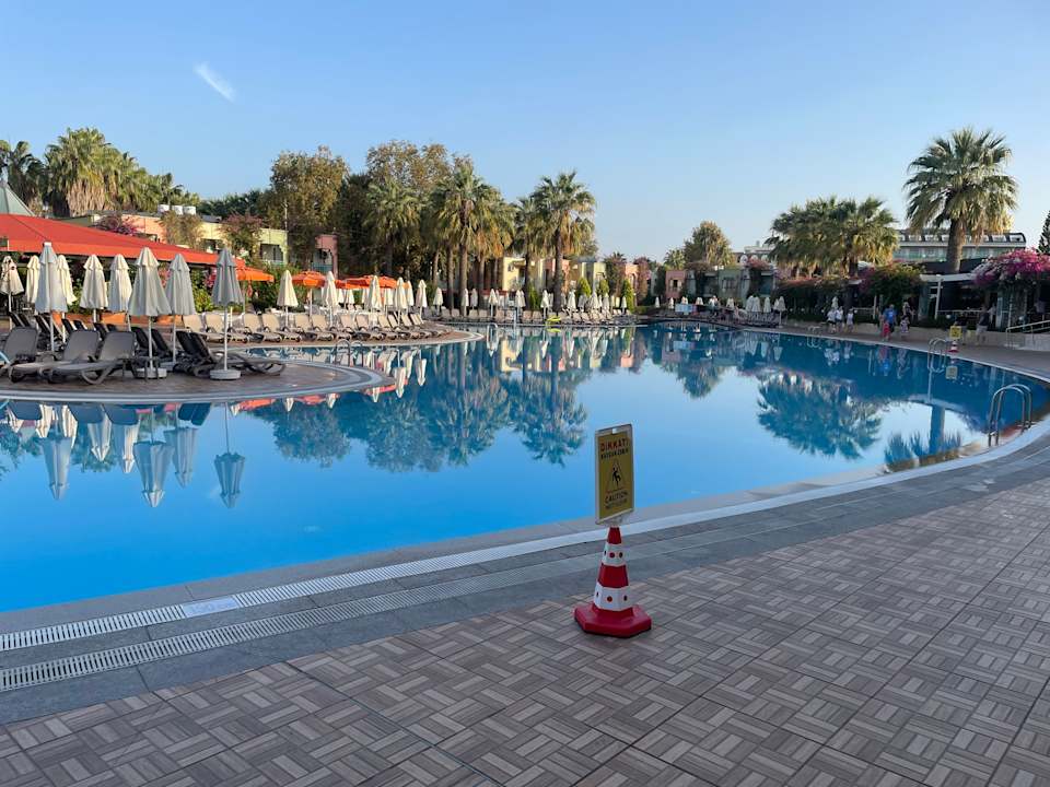 Pool VONRESORT Golden Beach