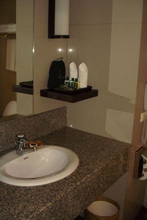 Bad und Pflege Courtyard by Marriott Phuket, Patong Beach Resort