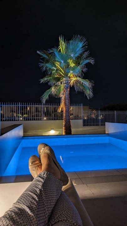 Pool Vantaris Luxury Beach Resort