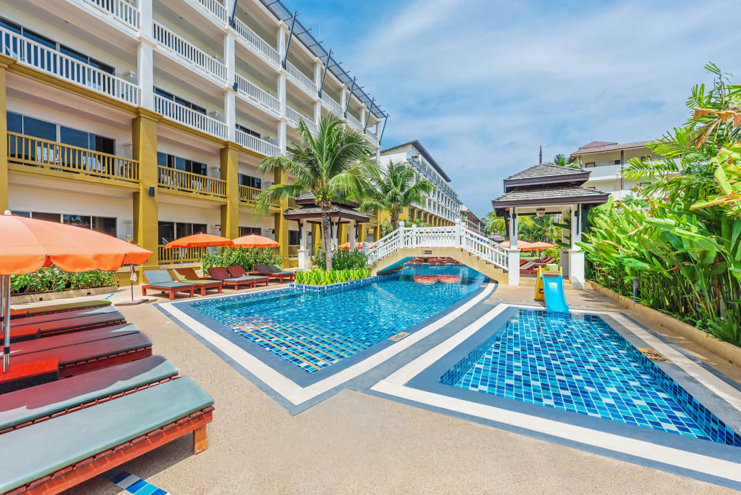 Pool Kata Sea Breeze Resort