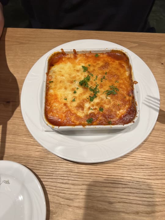 Gastro Gästehaus Falkenau