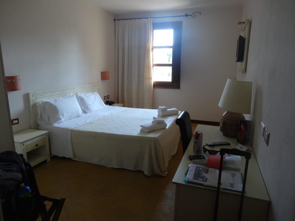 Zimmer Alghero Resort Country Hotel