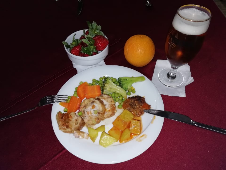 Abendmenü im Restaurant Grand Seker Hotel
