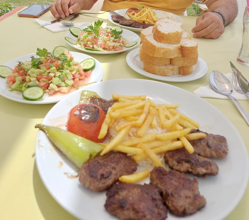 Gastro Heaven Beach Aparthotel